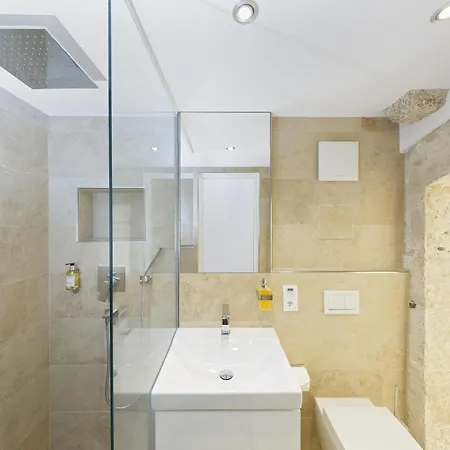 Aparthotel Domresidenz 5*