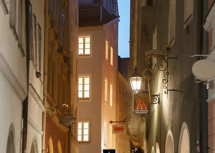 Domresidenz 5*